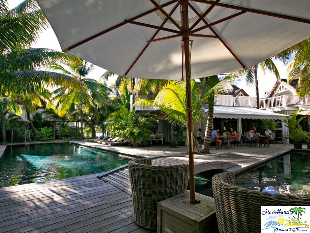 PISCINE RESTAURANT