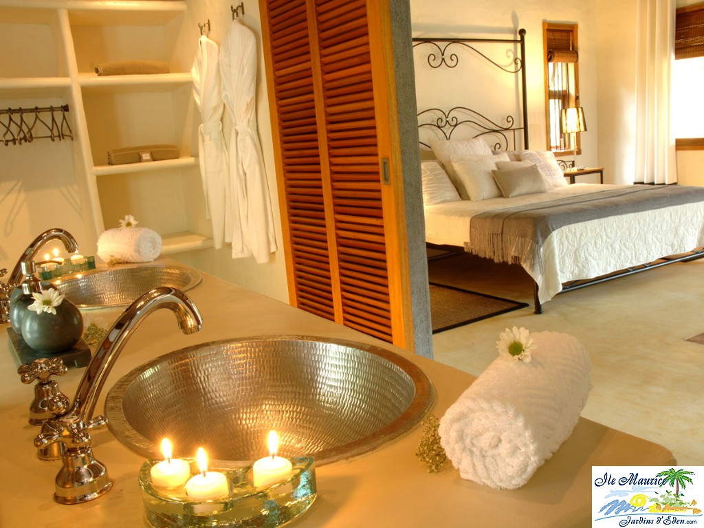 Salle-de-Bain-Suite-Paul-et-Virginie