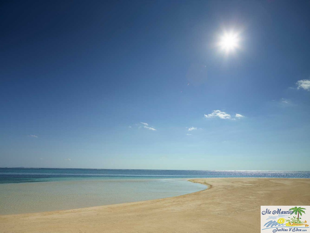 Lux_BM_s018_Beach_00332_v1_RGB