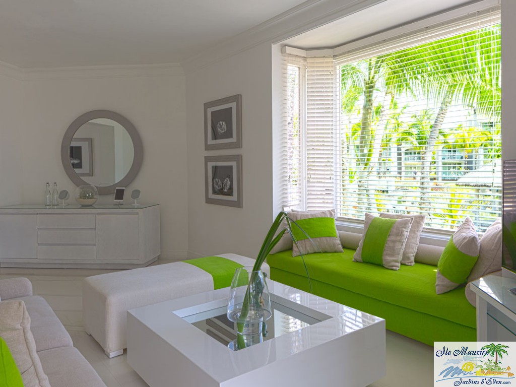 LUX_honeymoon-suite2