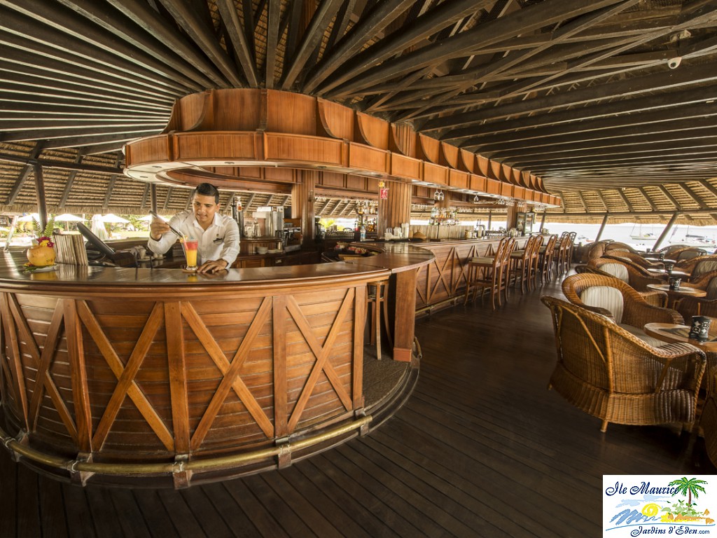 Quarter Deck Bar