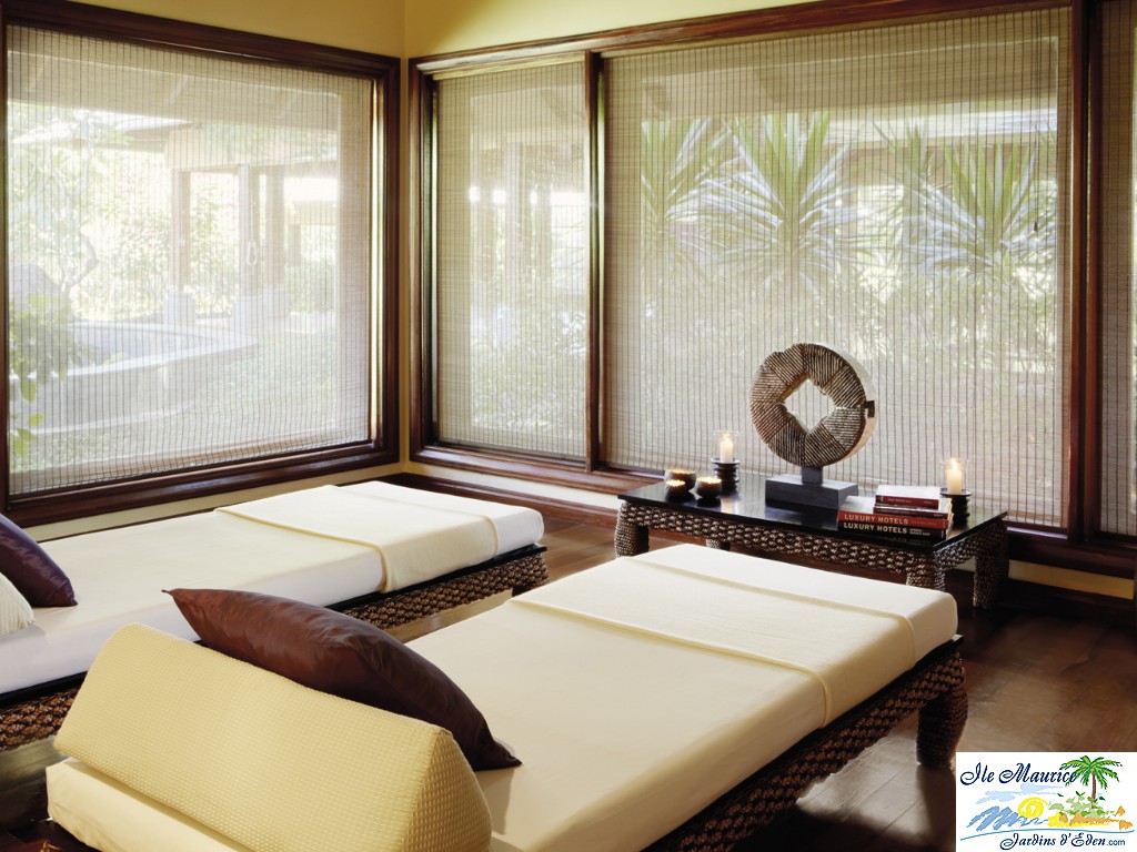 SHM_Nira Spa_Treatment Room_01_S_RGB