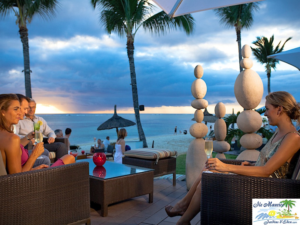 SB drinks-at-tides